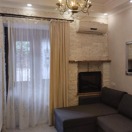 Room In Sololaki تبليسي المظهر الخارجي الصورة