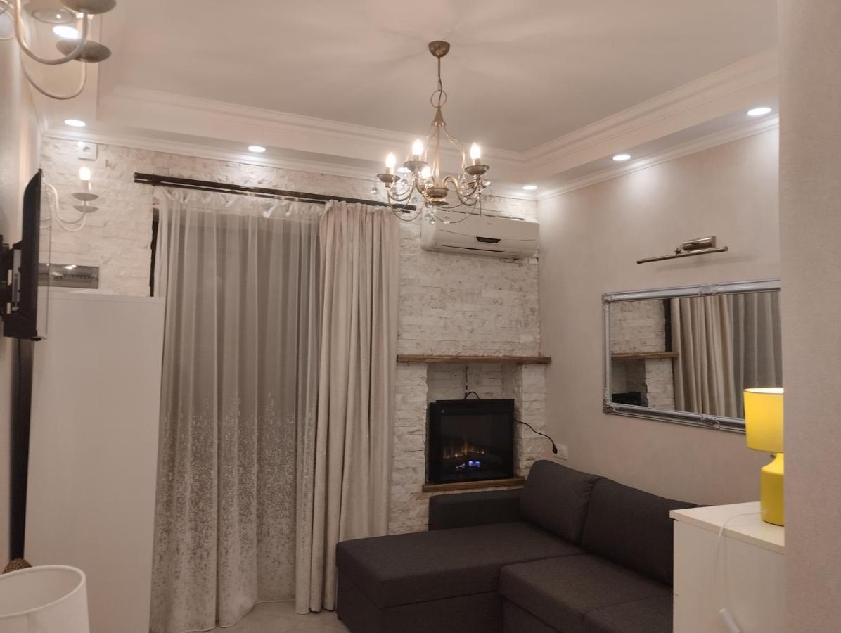Room In Sololaki تبليسي المظهر الخارجي الصورة