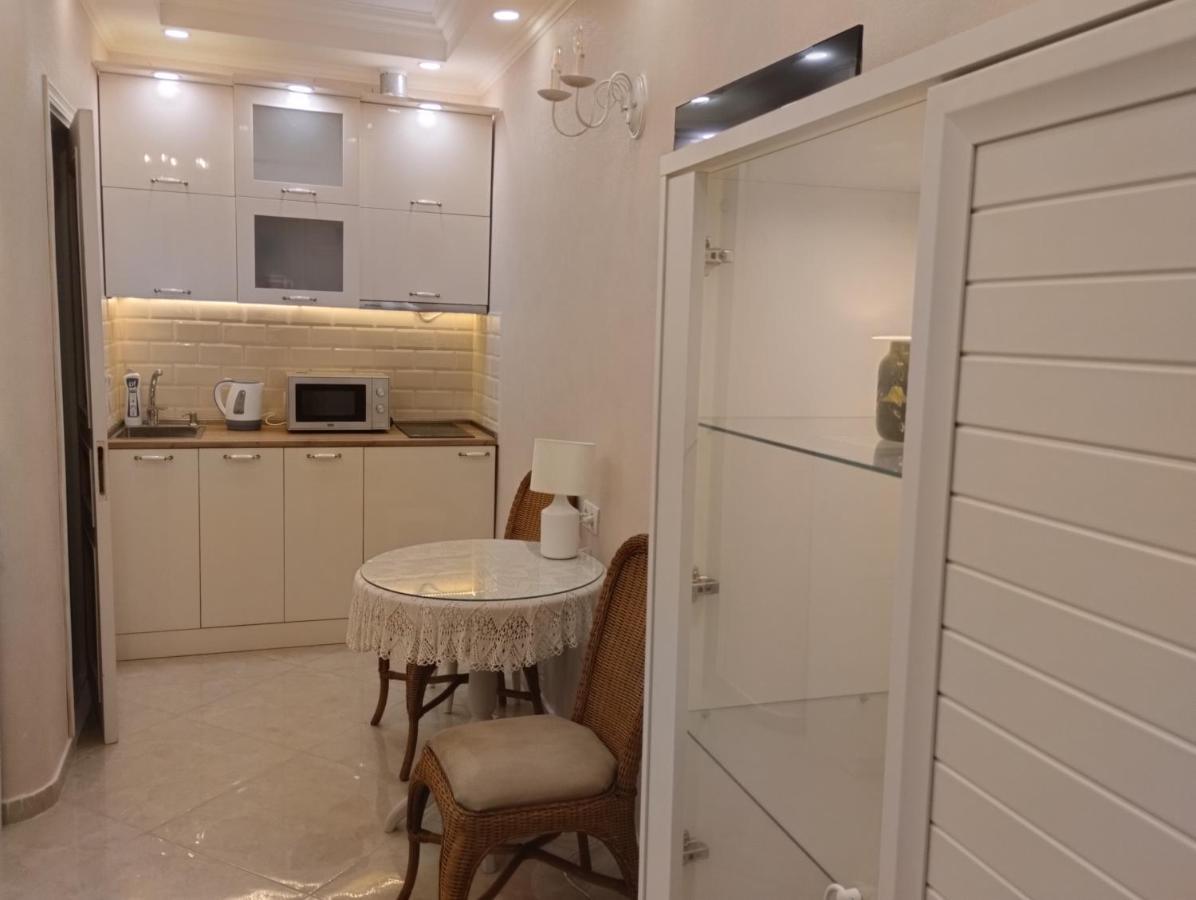 Room In Sololaki تبليسي المظهر الخارجي الصورة